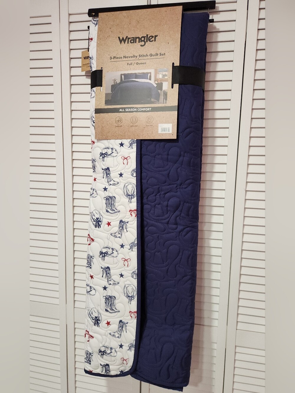 Wrangler Navy & White Western Quilt Set with Red Accents